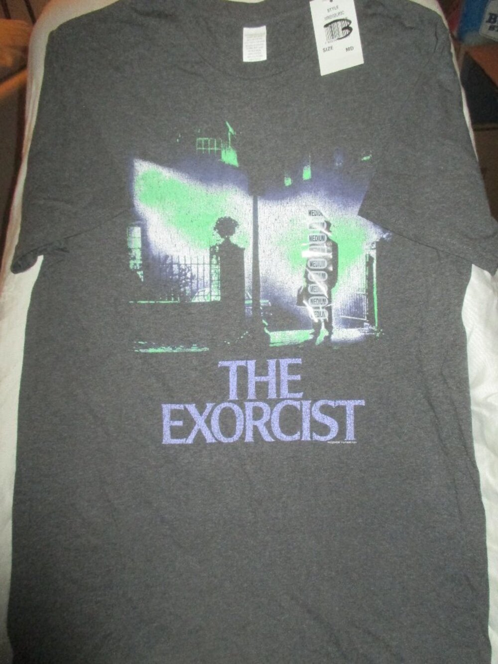 The Exorcist T-Shirt Men's Size M Medium Classic Movie Film NEW NWT